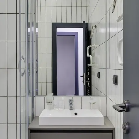 Centrooms Kropivnizkogo Mini-hotel Kiev