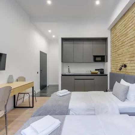 Centrooms Kropivnizkogo Mini-hotel Hotel Kiev