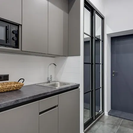 Centrooms Kropivnizkogo Mini-hotel 3* Kiev