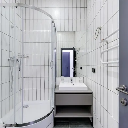 Centrooms Kropivnizkogo Mini-hotel 3* Kiev